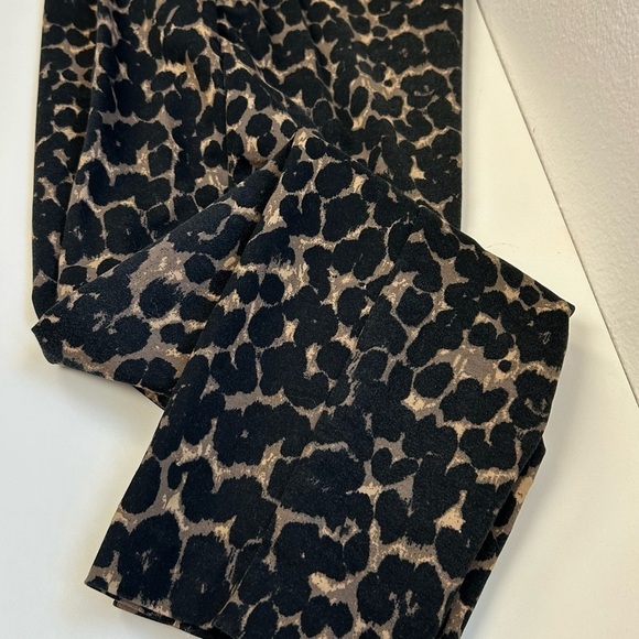 Mid Rise Leopard Harper Ankle Pants Old Navy/ size 10 Tall - Picture 12 of 14